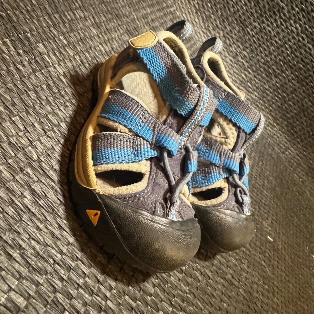 Keen Kids Blue and Tan Adventure Sandals